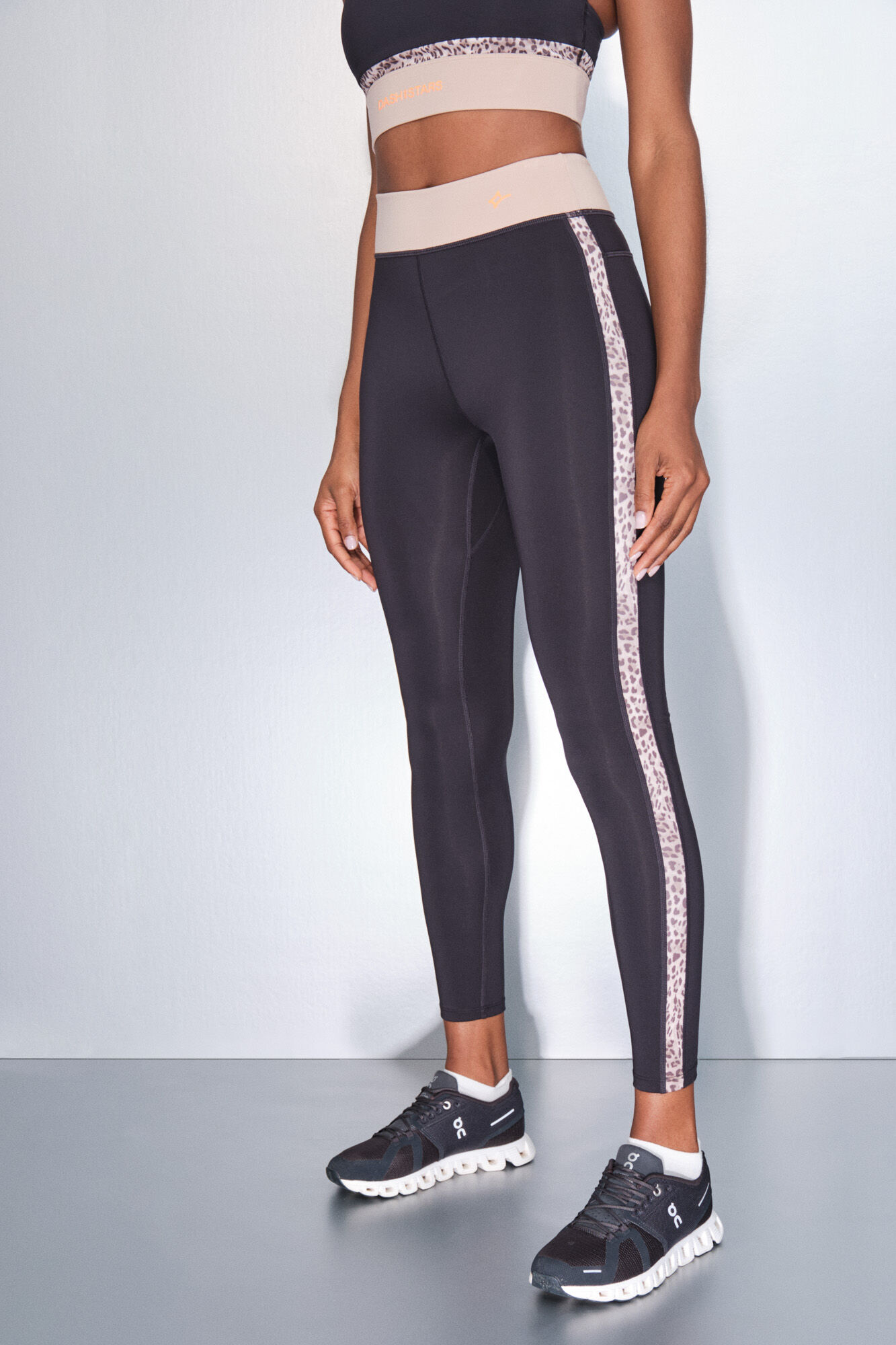 Dash and Stars Legging preta com estampa animal 4D STRETCH preto