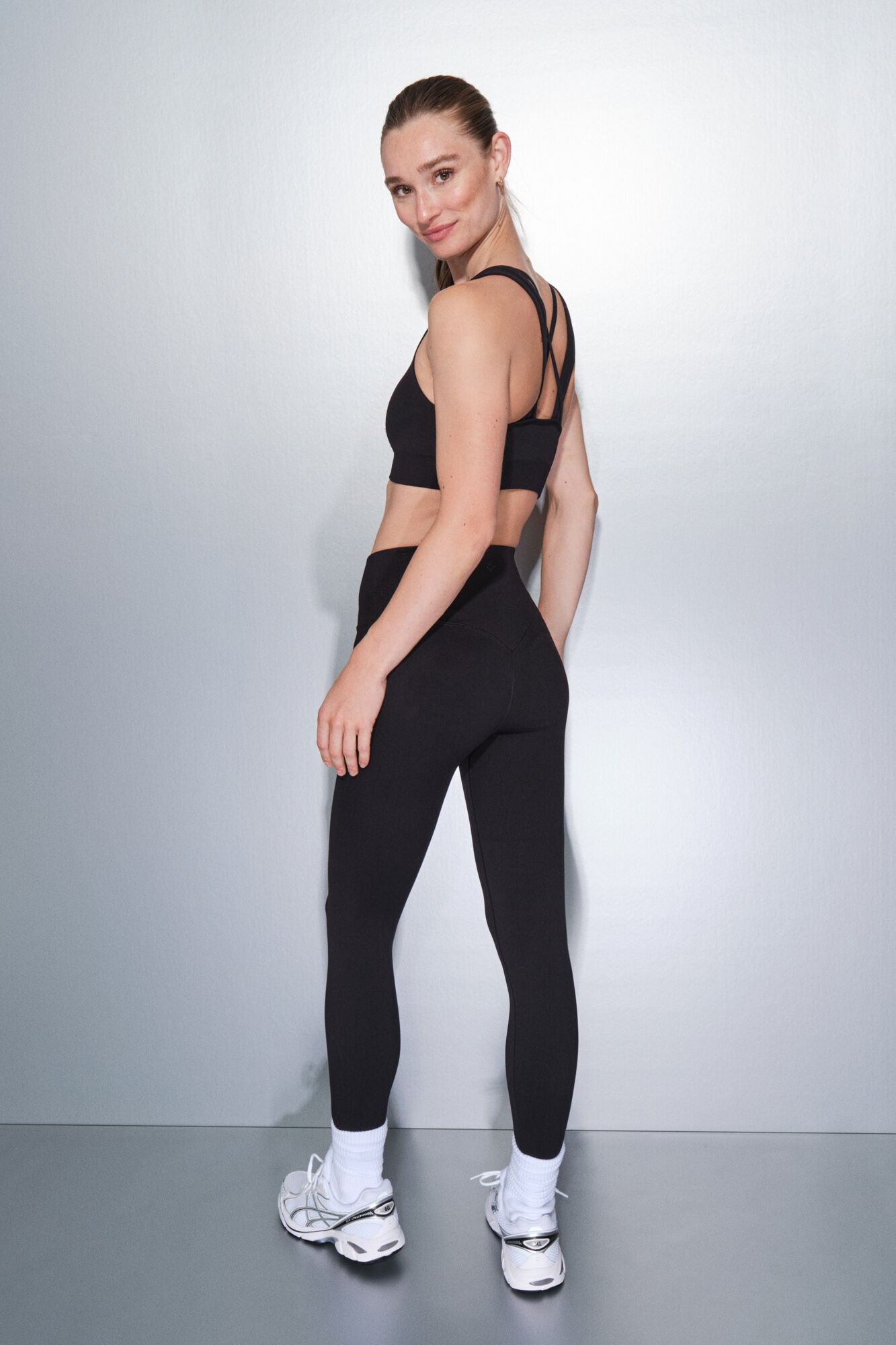 Dash and Stars Legging push up preta SEAMLESS FIT preto