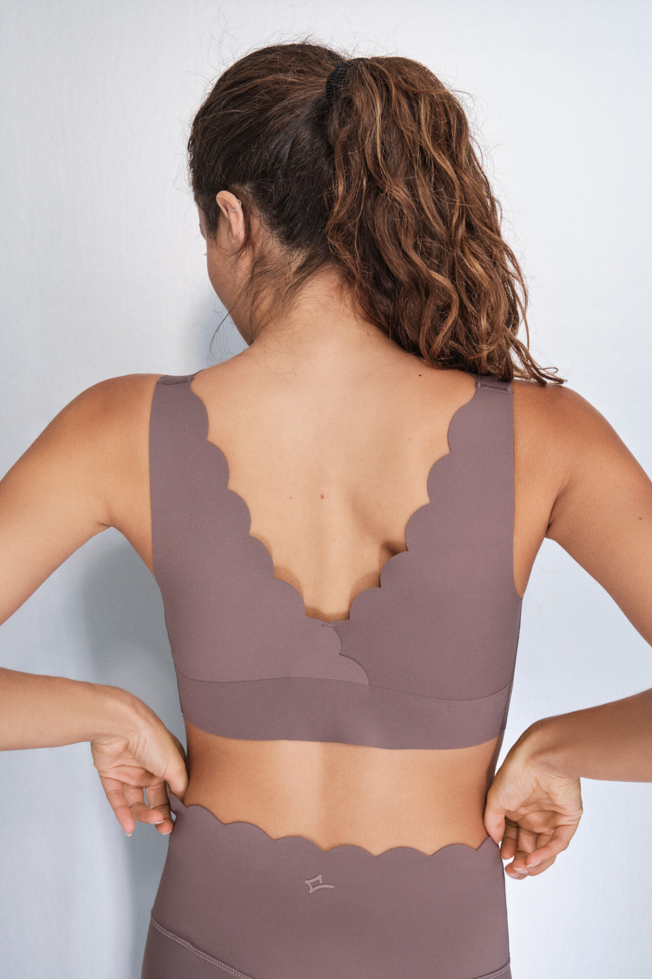 Dash and Stars Soutien desportivo COMPRESSIVE marrom cru