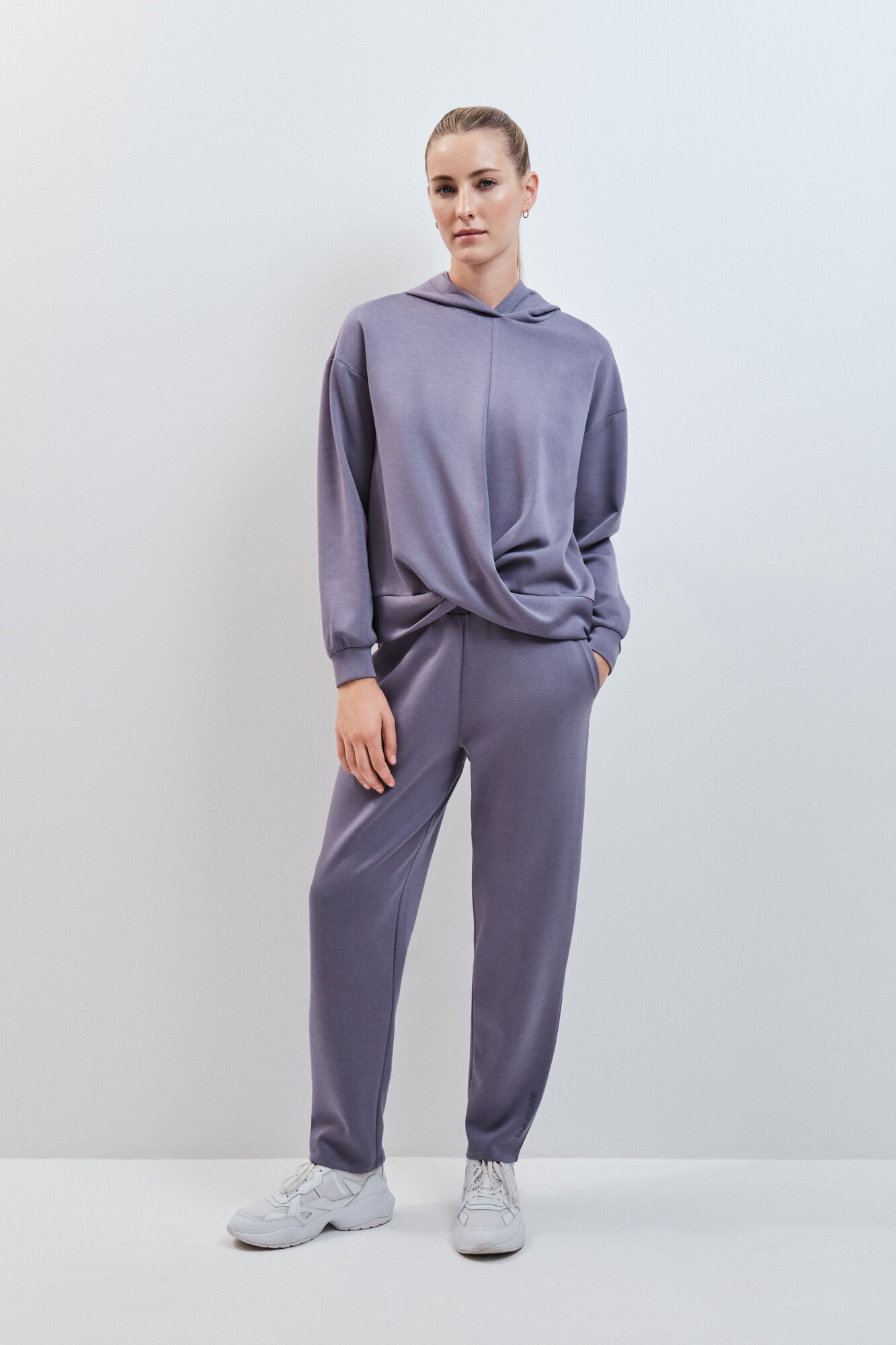 Dash and Stars Cal&ccedil;a comprida jogger soft touch azul