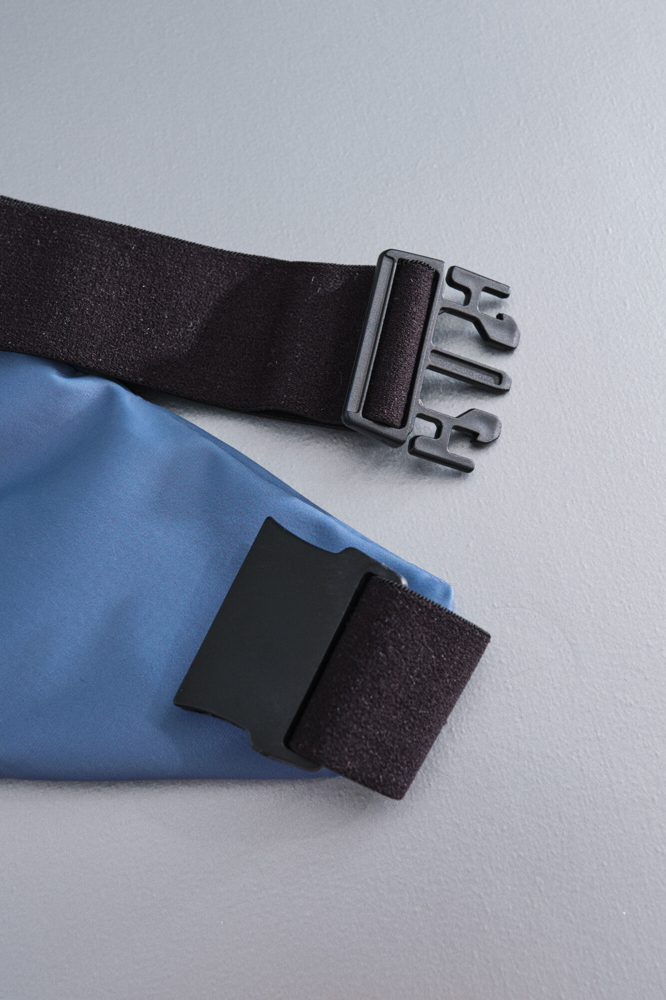 Dash and Stars Bolsa de cintura azul met&aacute;lico azul