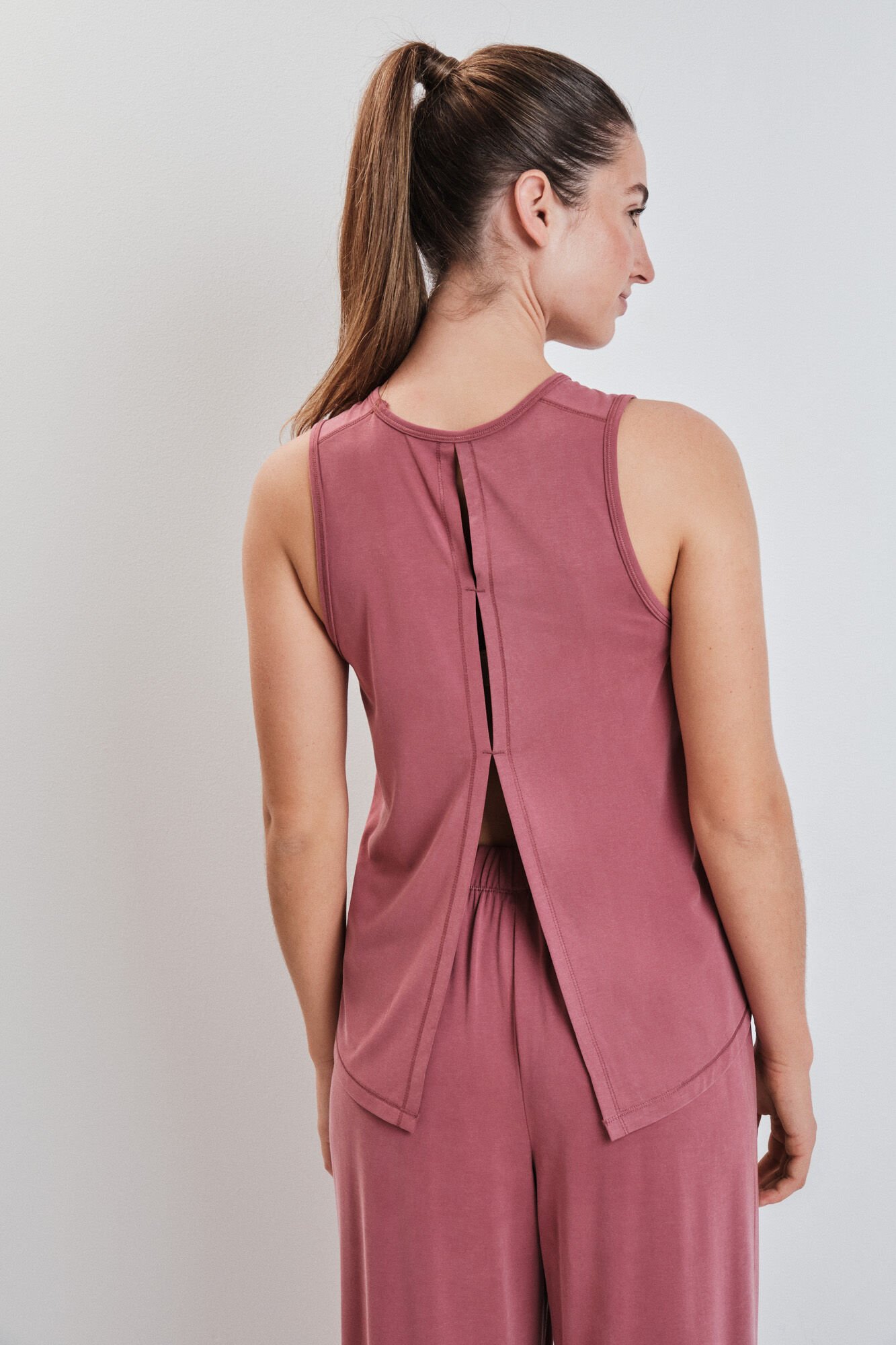 Dash and Stars T-shirt sem mangas soft touch bordeaux impress&atilde;o