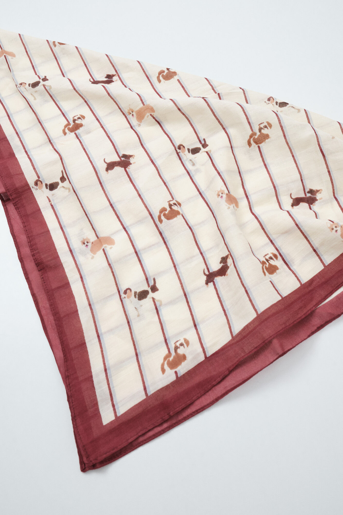 Women'secret Pa&ntilde;uelo bandana perros blanco