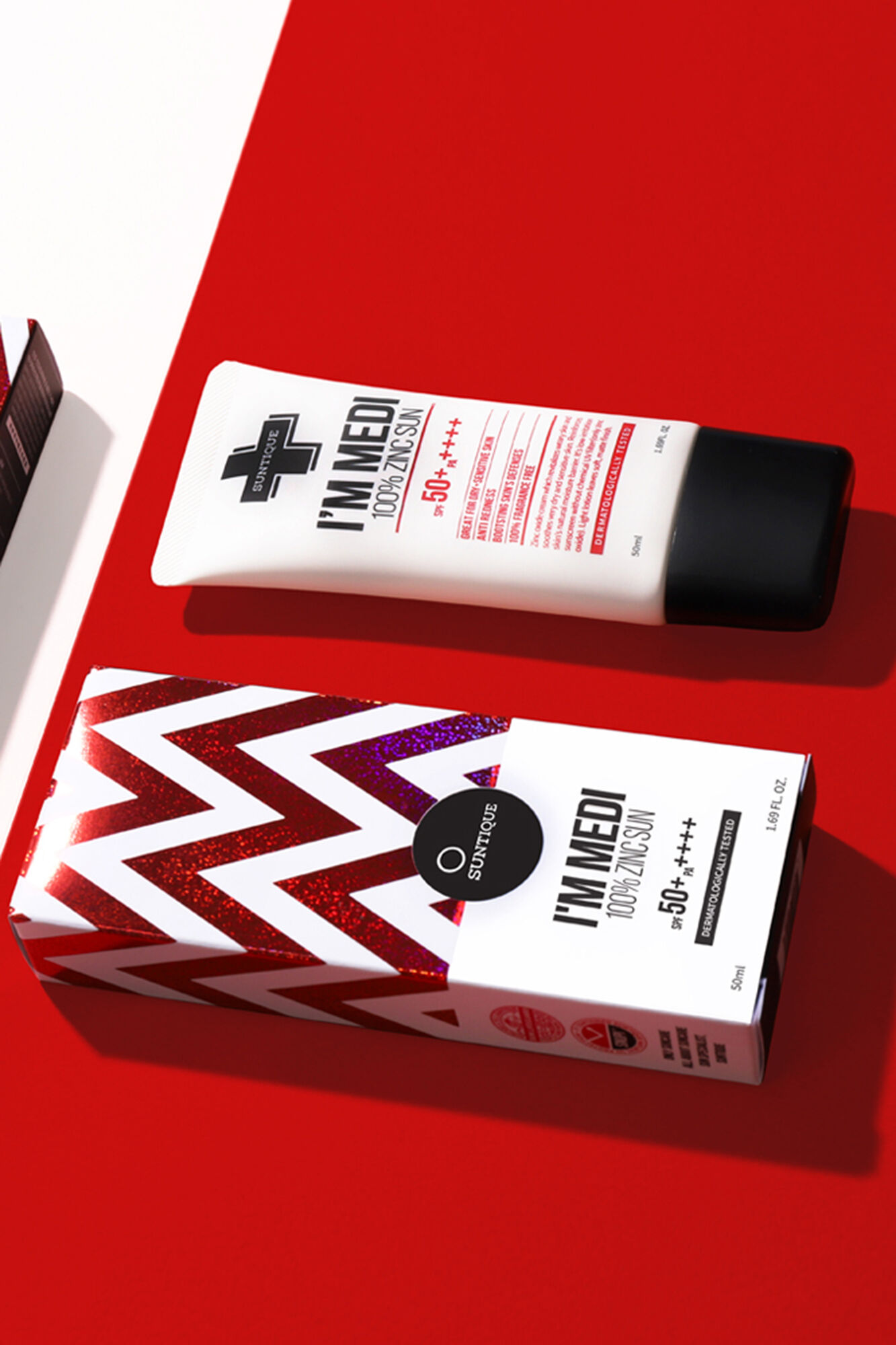 Suntique Crema protector solar I'm Medi 100% Zinc estampado