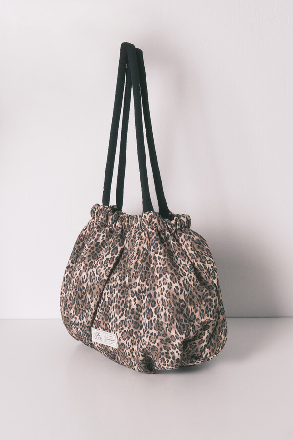 Women'secret Bolso reversible nylon animal print estampado