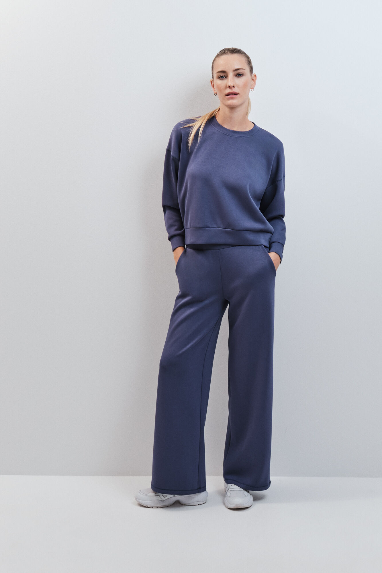 Womensecret Conjunto de sweatshirt e cal&ccedil;a 