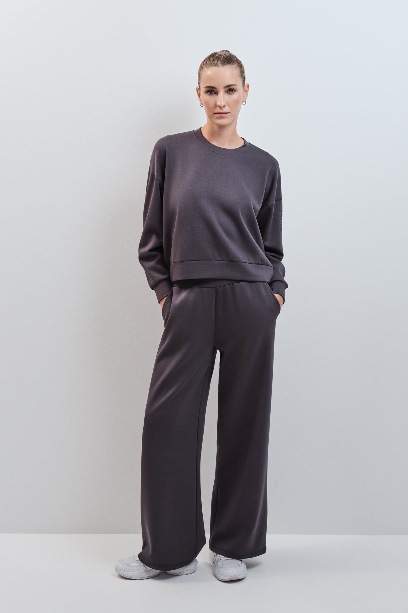 Womensecret Conjunto de sweatshirt e cal&ccedil;a 