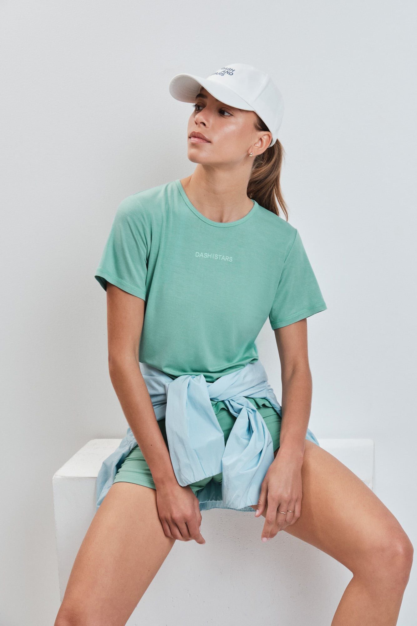 Womensecret Conjunto de soutien, t-shirt e legging 