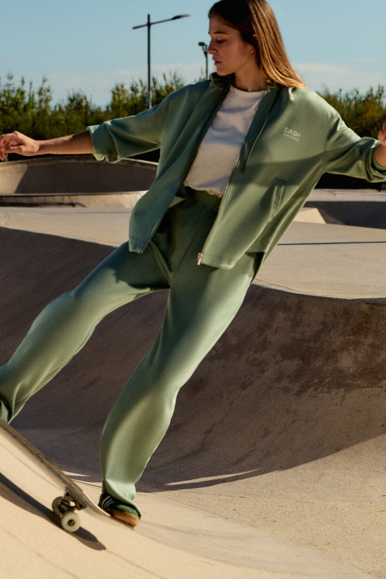 Womensecret Conjunto de casaco, t-shirt e cal&ccedil;as 