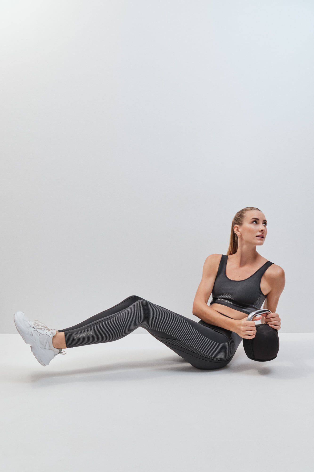Womensecret Conjunto de soutien e legging 