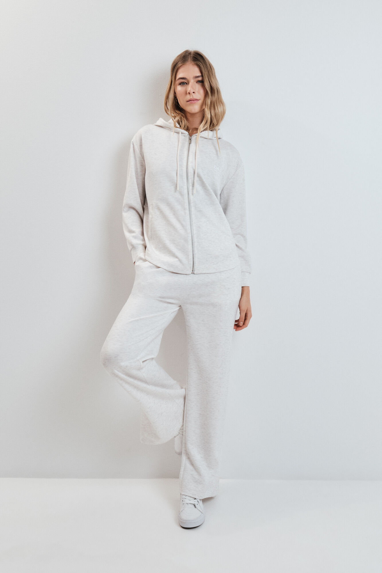 Womensecret Conjunto de casaco e cal&ccedil;as 