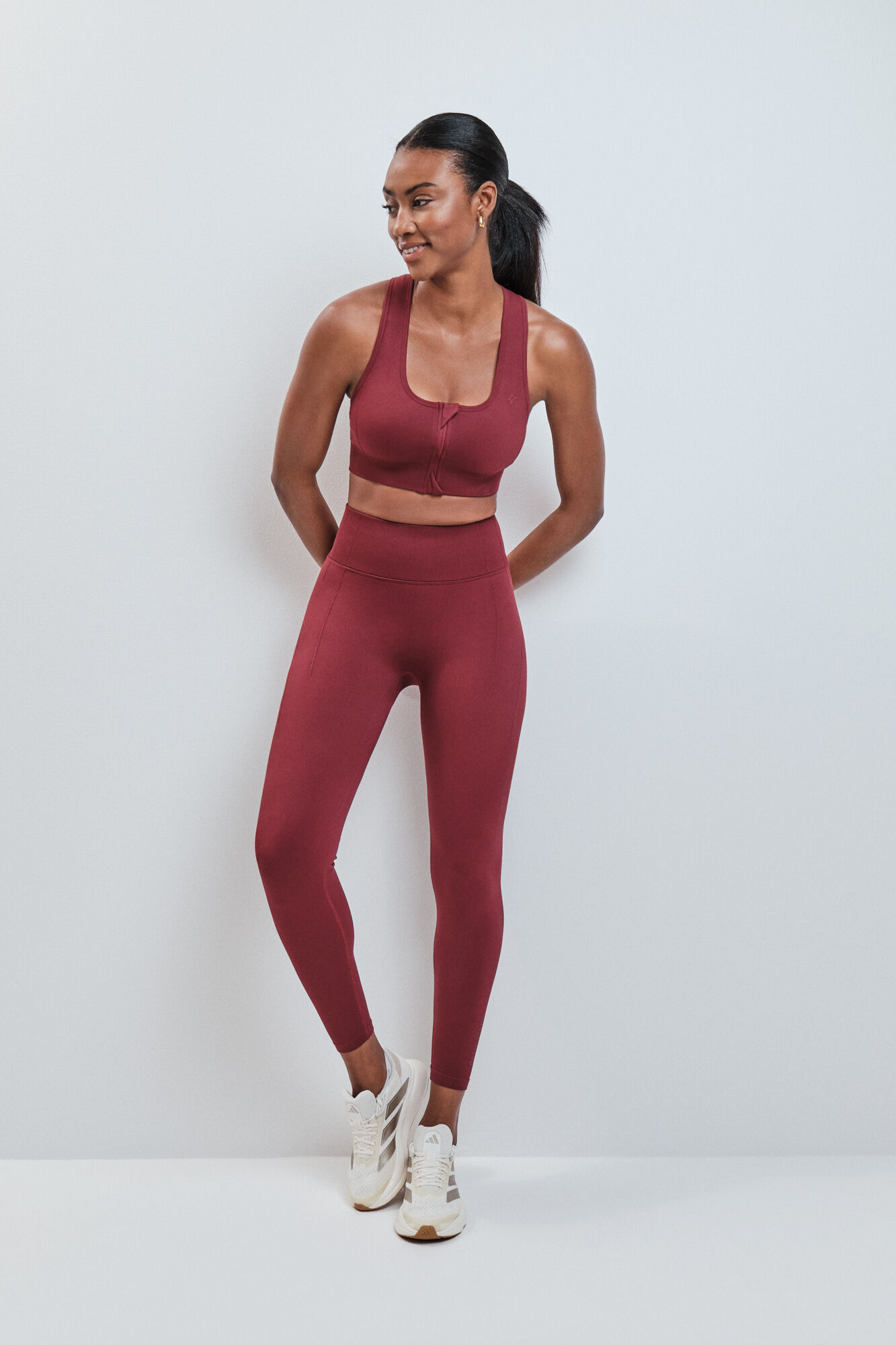 Womensecret Conjunto de soutien e legging 