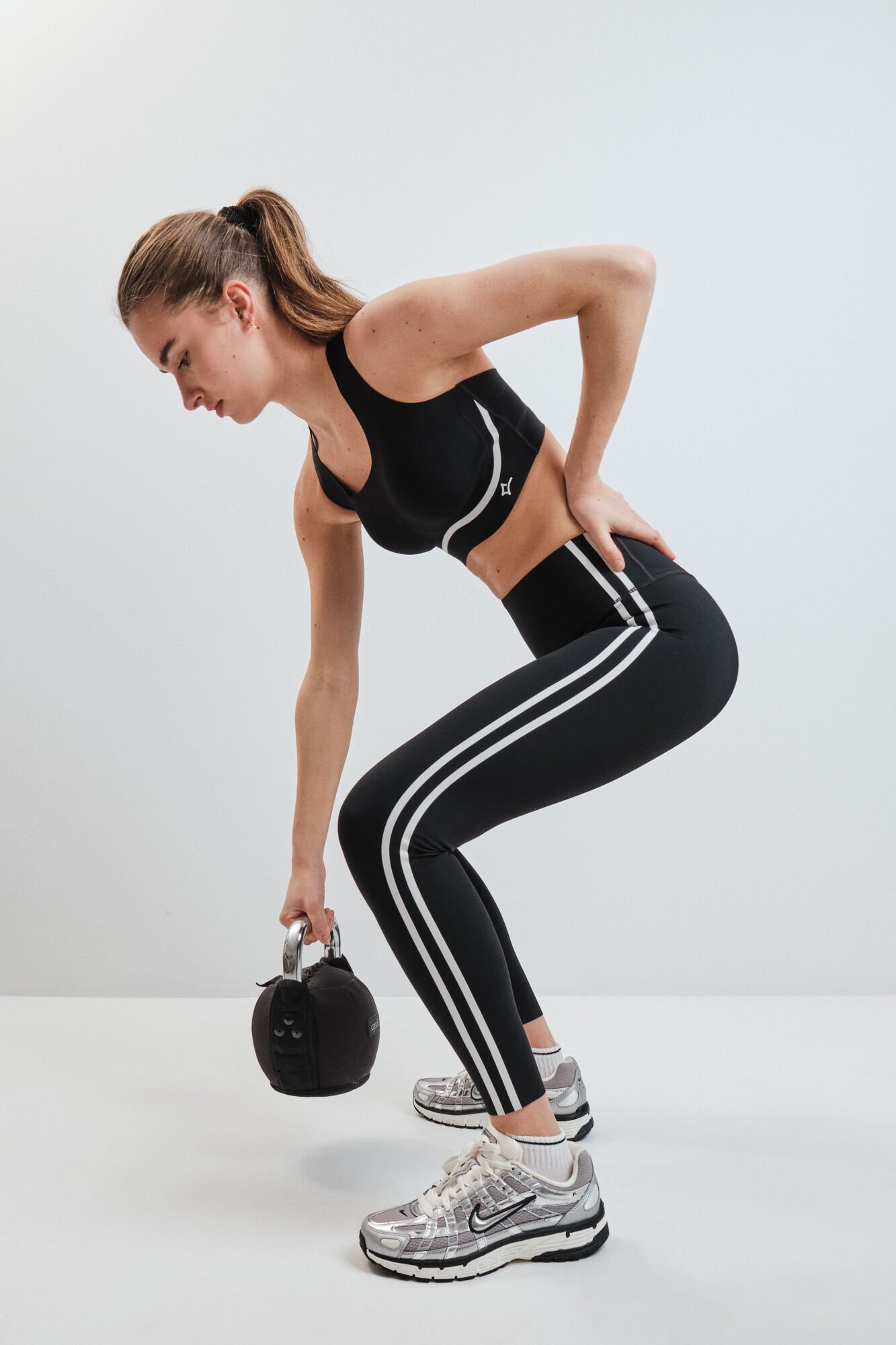 Womensecret Conjunto de soutien e legging 