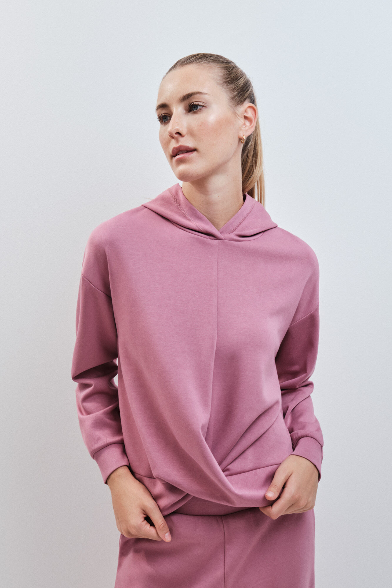 Womensecret Conjunto de sweatshirt e cal&ccedil;a 